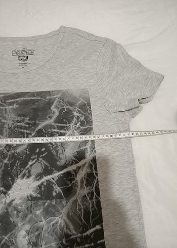 Gri Baskılı Zincir Detaylı Erkek Tişört