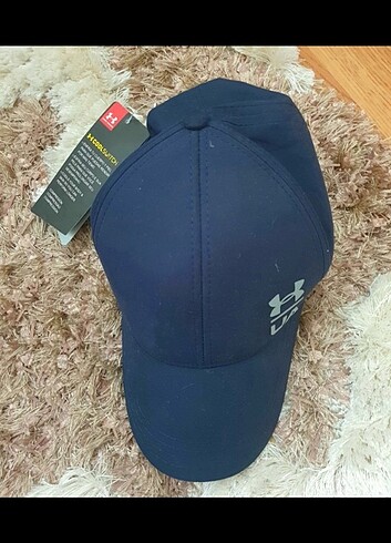 UNDER ARMOUR ŞAPKA