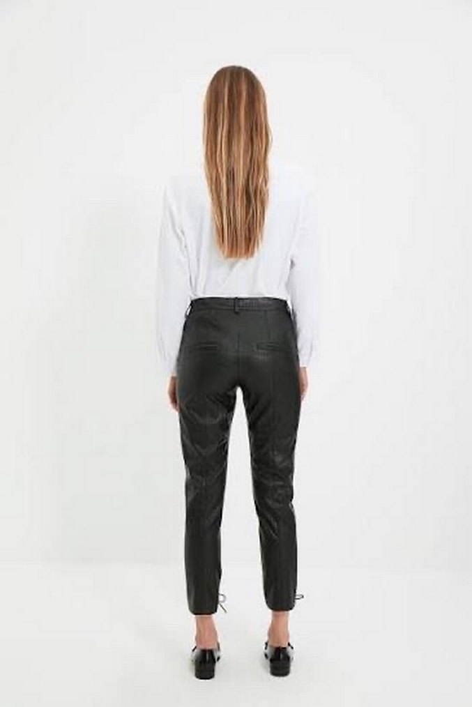 Sagaza Studio Düğmeli Siyah Deri Kadın Cigarette Pantolon - Görsel 3