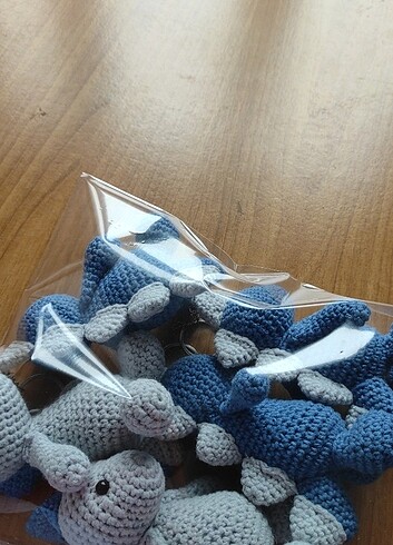 Amigurumi anahtarlık boyu dinazor oyuncak
