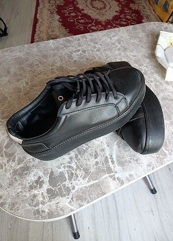 38 Beden siyah Renk kadin spor ayakkabı 