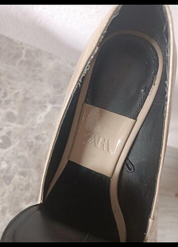 zara ayakkabı bej renk