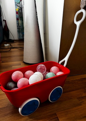 Pastel Renkli Kırmızı Çekçekli Top Arabası - Görsel 4