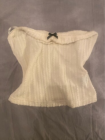 asiri sirin bej kolsuz crop