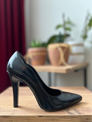 Gerçek deri Siyah Stiletto 37 numara