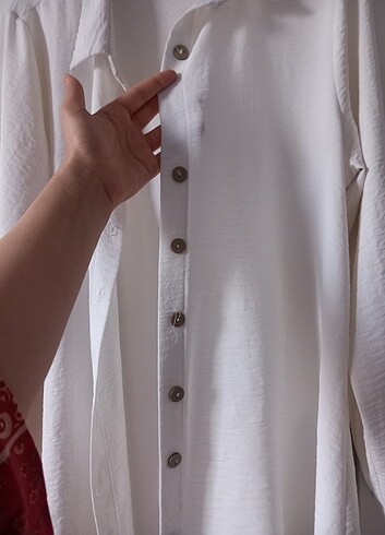 Diğer Beyaz gömlek dökümlü
