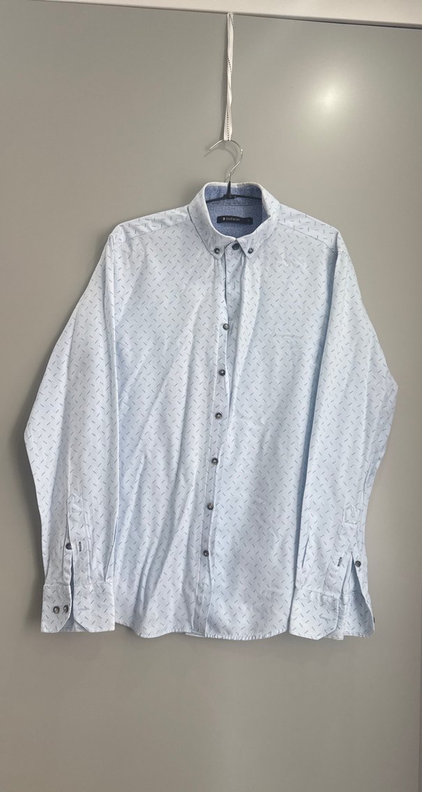 Düğmeli Beyaz Uzun Kollu Erkek Gömlek - Görsel 2