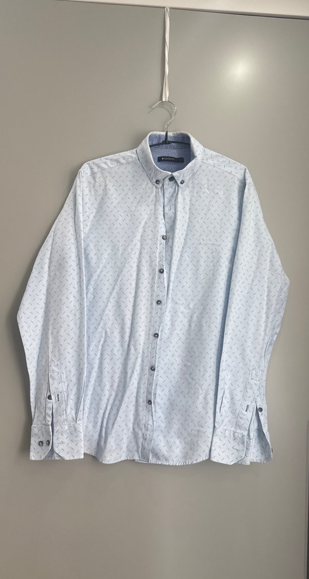 Düğmeli Beyaz Uzun Kollu Erkek Gömlek - Görsel 4