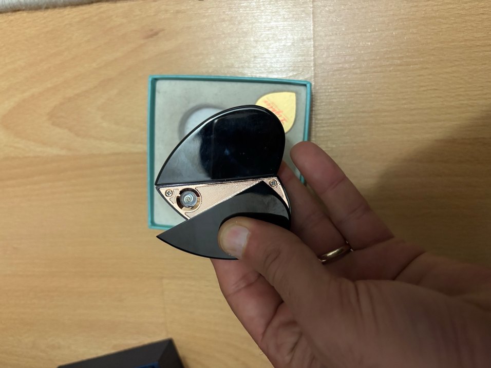 HediyelikŞarjlı kalpli metal lüks çakmak - Görsel 5