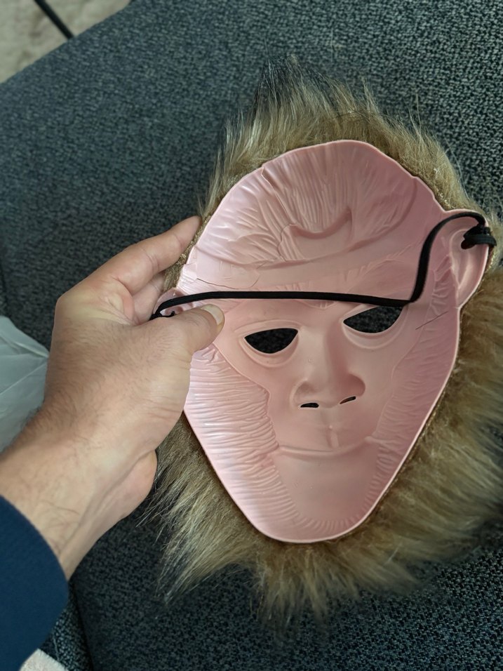 Kahverengi Tüylü Maymun Maskesi - Görsel 4