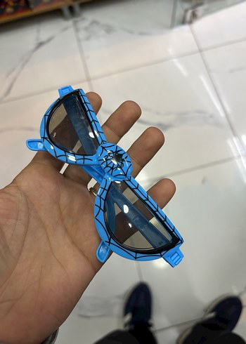 Sıfır eglenceli çocuk güneş gözlükleri - Görsel 3