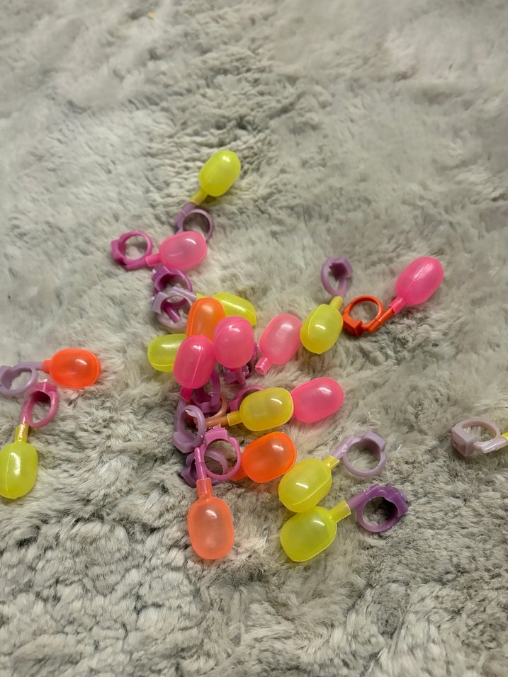 Renkli Su Balonu Parmak Halkaları - Görsel 3