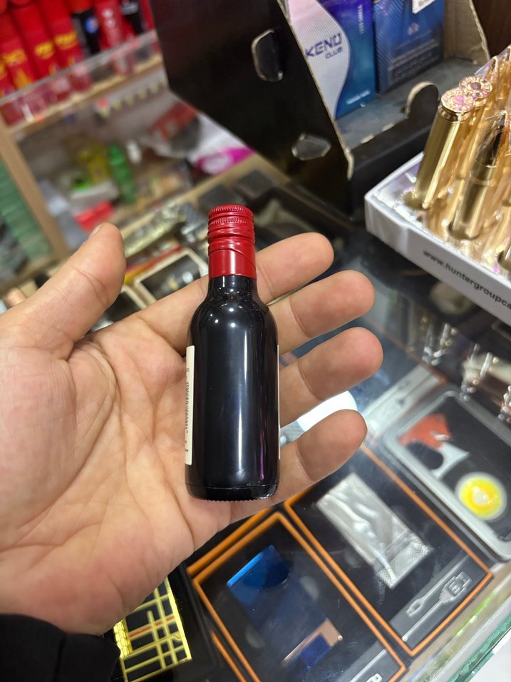 Magazadan figürlü şişe çakmak - Görsel 2