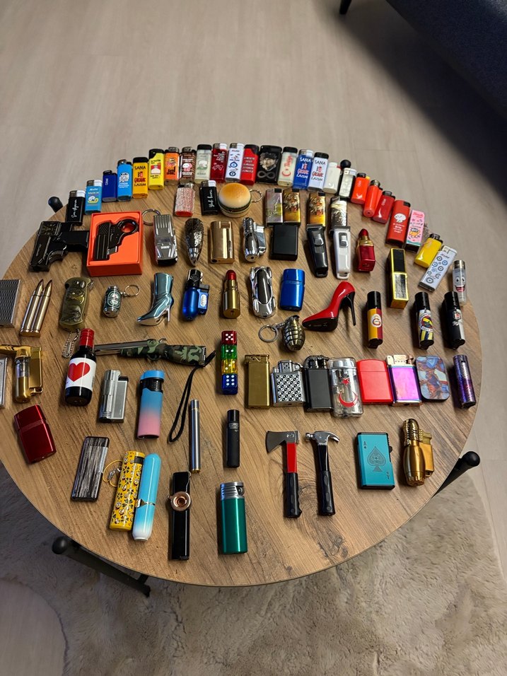 86 adet çakmak koleksiyonum satılık hepsi sıfır - Görsel 2