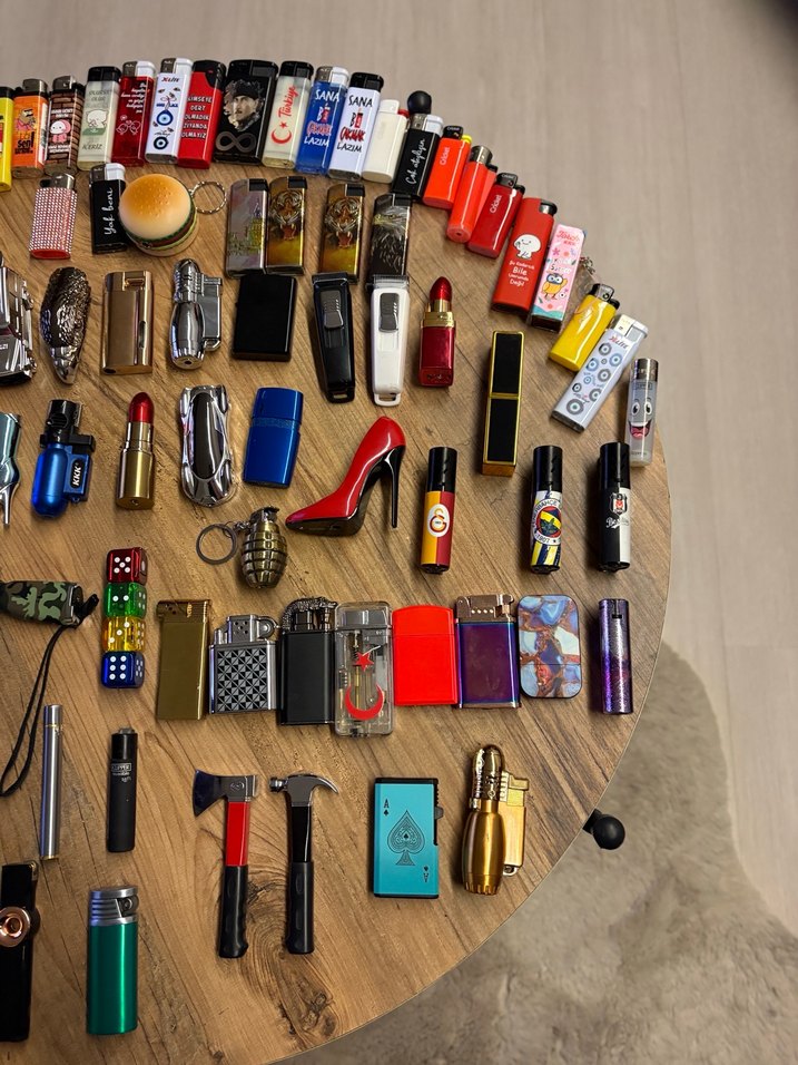 86 adet çakmak koleksiyonum satılık hepsi sıfır - Görsel 3