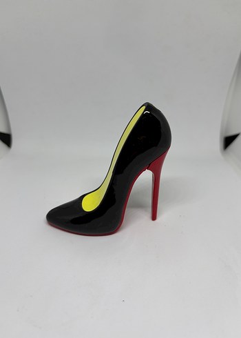 Topuklu Ayakkabı Tasarımlı Siyah Çakmak - Görsel 2