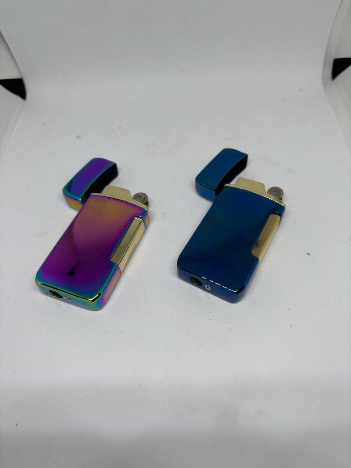 Renkli Metal Çakmak - Görsel 2