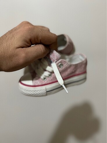 21 Beden 21 numara bebek convers sıfır