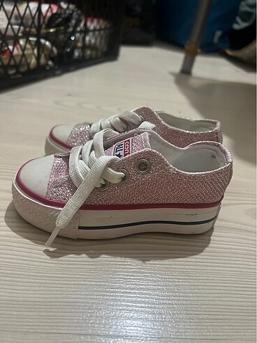 21 numara bebek çocuk convers