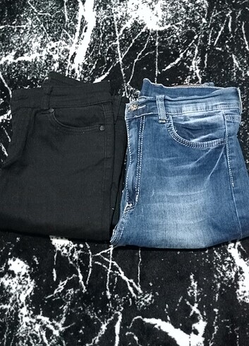 İki adet pantolon