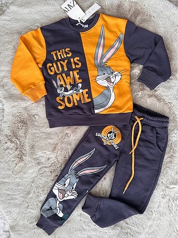 ZARA BUGS BUNNY TAKIM