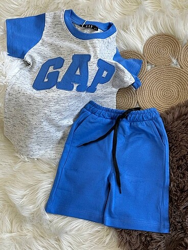 Gap GAP ŞORTLU TAKIM