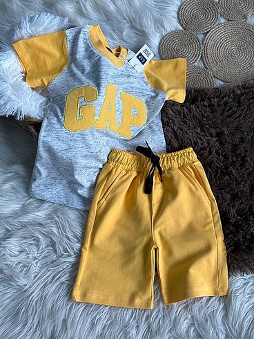 Gap GAP ŞORTLU TAKIM