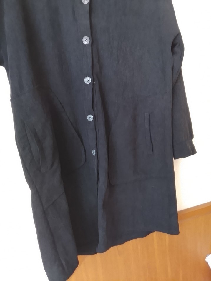 Düğmeli Siyah kadın tunik - Görsel 5