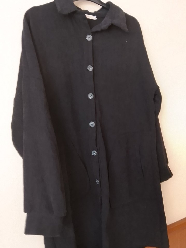 Düğmeli Siyah kadın tunik - Görsel 4