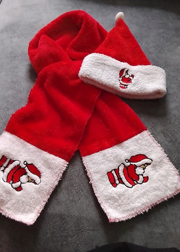 Nakışlı Kırmızı Çocuk Atkı ve Şapka Seti - Görsel 2