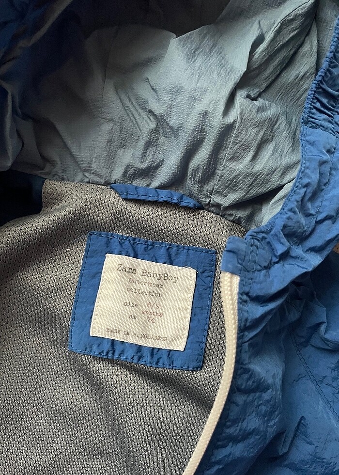 Zara yağmurluk - Görsel 3