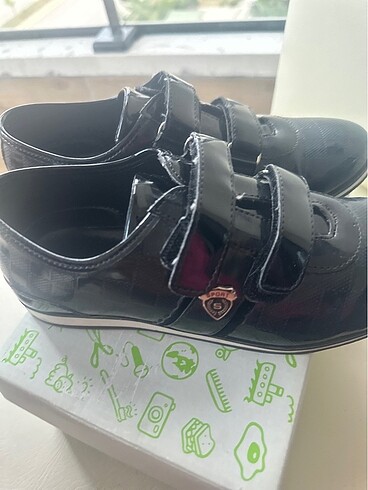 Siyah ayakkabı - Görsel 7