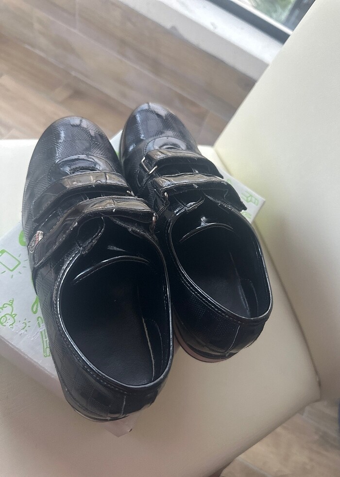 Siyah ayakkabı - Görsel 4