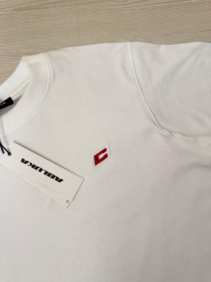 Abluka Beyaz Nakışlı T-shirt - Görsel 5