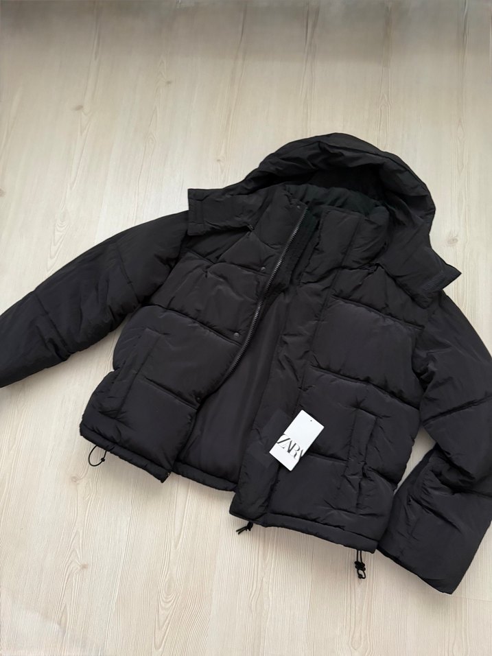 Zara Siyah Şişme Mont - Görsel 3