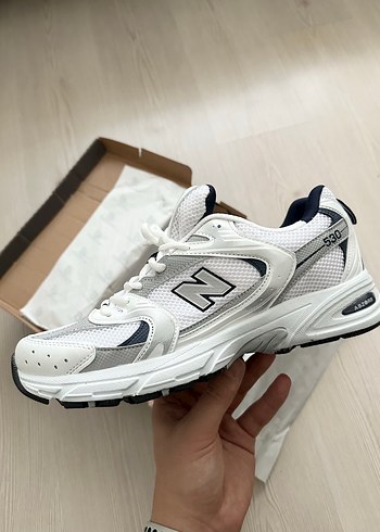 44 Beden New Balance 530