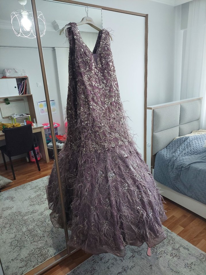 Pul İşlemeli Uzun Mor Abiye Elbise - Görsel 2