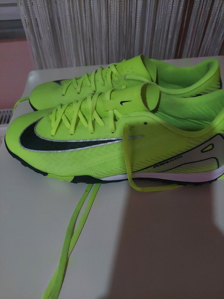 Renkli Erkek Futbol Ayakkabısı - Görsel 2