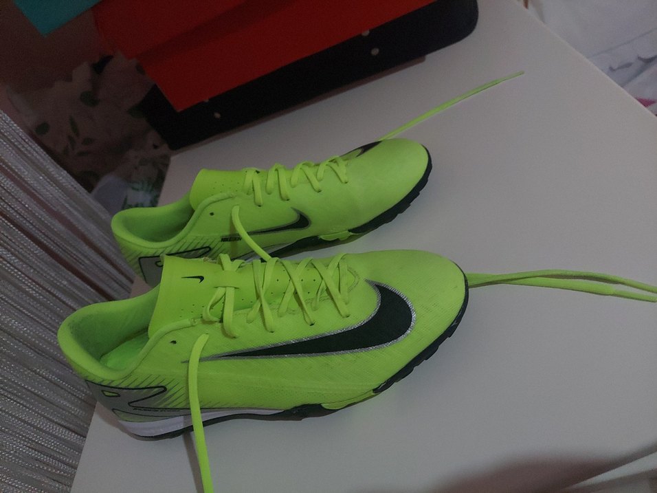 Renkli Erkek Futbol Ayakkabısı - Görsel 4