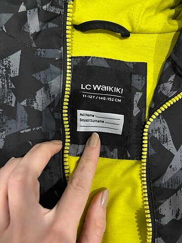 LC Waikiki Erkek çocuk yağmurluk