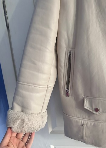 Beyaz Deri Kürklü Midi Ceket - Görsel 2