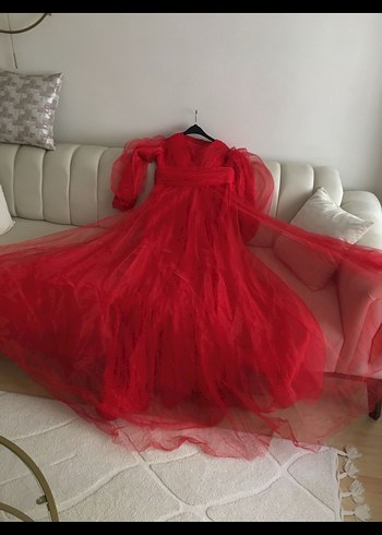 Tüllü Uzun Kırmızı Kadın Abiye - Görsel 3