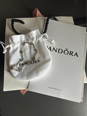 Pandora yıldız bileklik