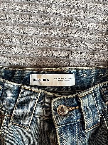 32 Beden bershka pantolon