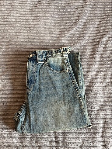 32 Beden mavi Renk bershka pantolon