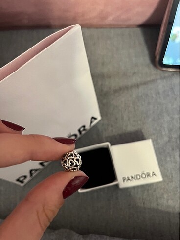 Beden Pandora Charm