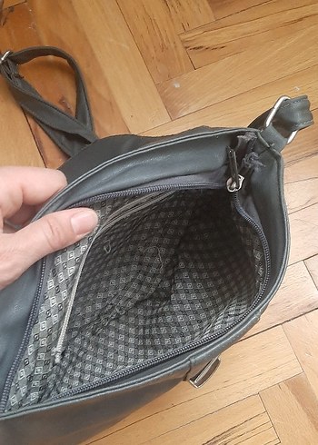 Beden Gri Deri Tokalı Kadın Çanta