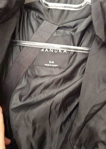 Siyah Kadın Kışlık Mont - Görsel 3