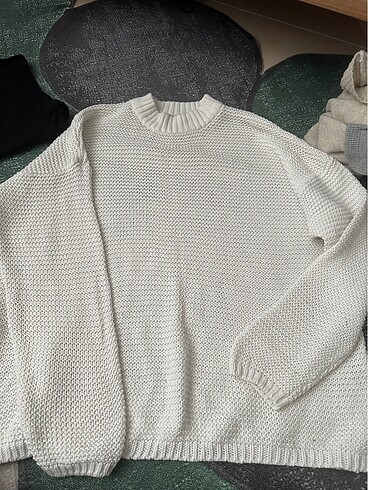 Bershka overisize triko kazak