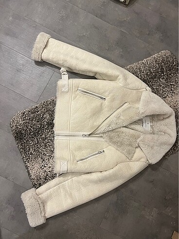 Stradivarius kürklü ceket
